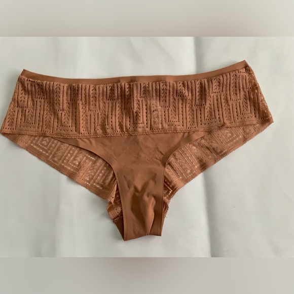 Chantelle Everyday Graphique Lace Hipster - Picture 7 of 8